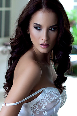 Jasmin Via Playboy