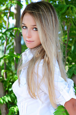 Elise Natural Girl For Metart